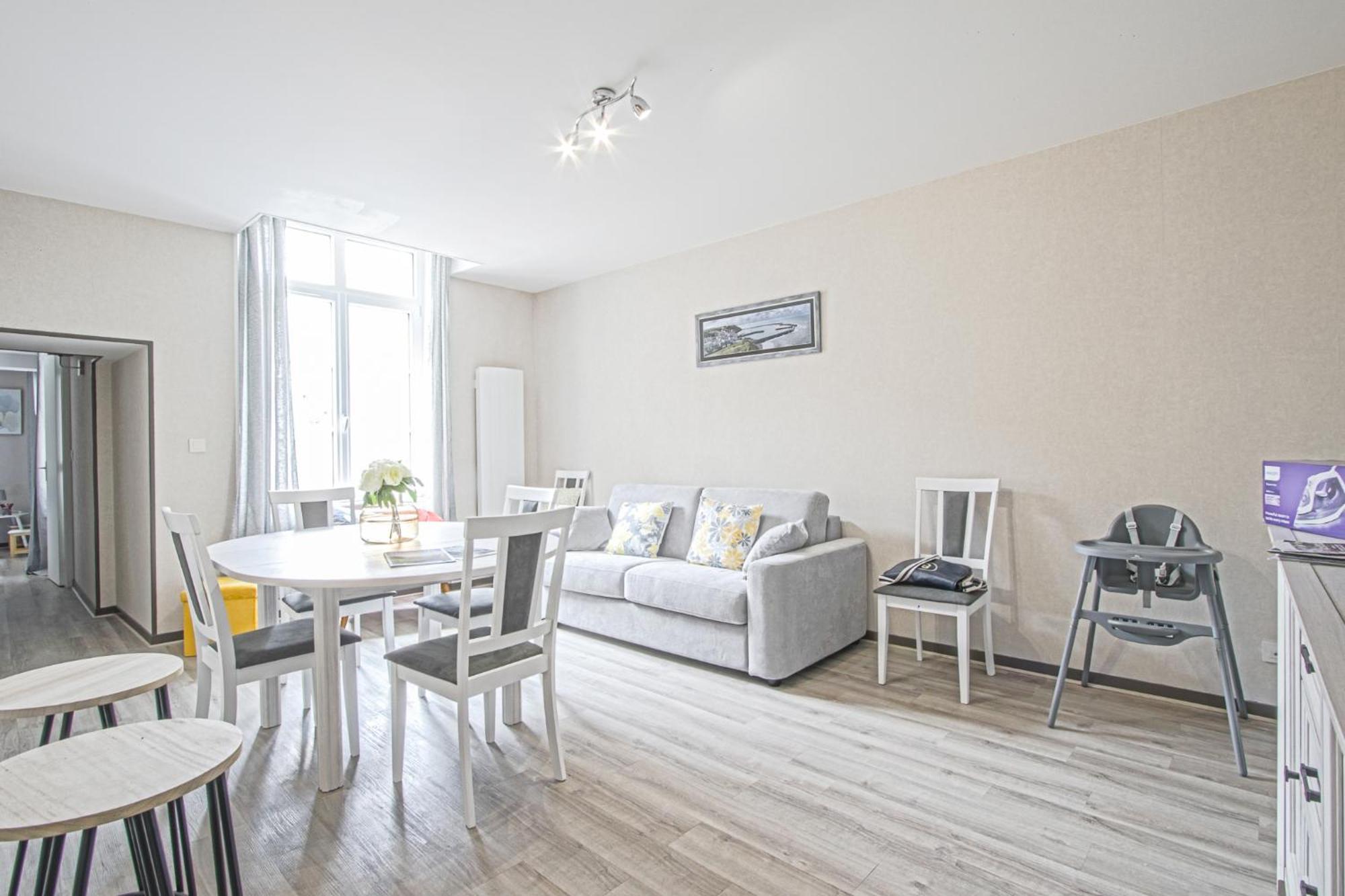 Le Nid Saint Jean Apartment *